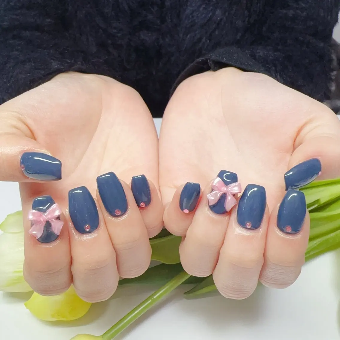 ネイル ストーンネイル ハンドネイル YUYI.nail salonのネイルデザイン
