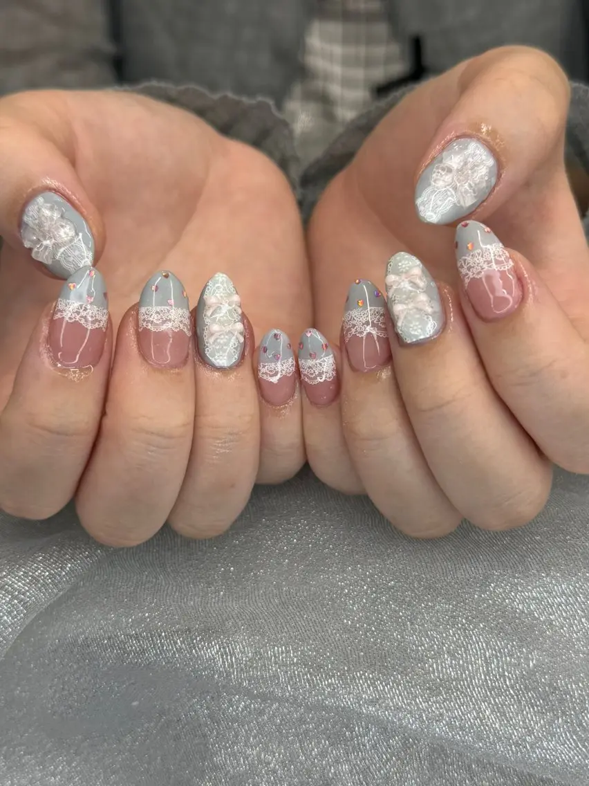 ネイル フットネイル 氷ネイル・うるうるネイル マットネイル ニュアンスネイル リボン ハンドネイル Akina Nailのネイルデザイン