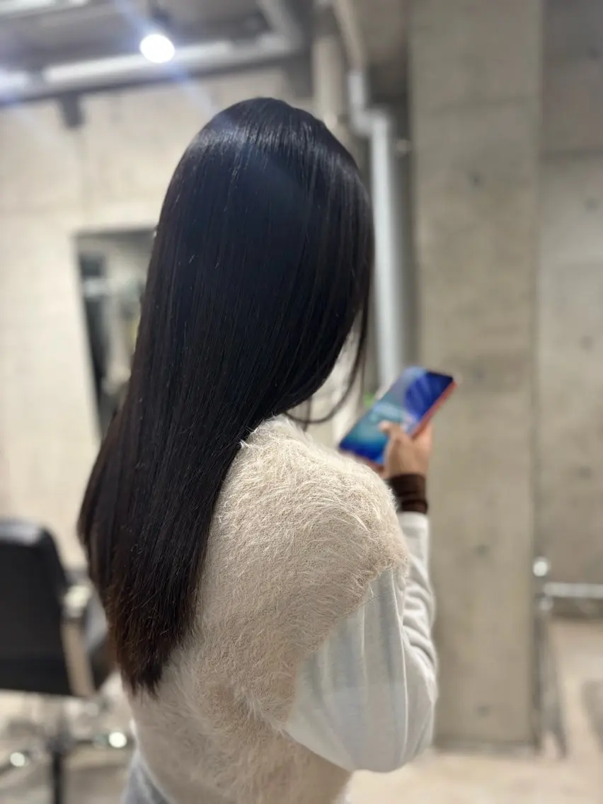 ロング デザインカラー みさのヘアスタイル