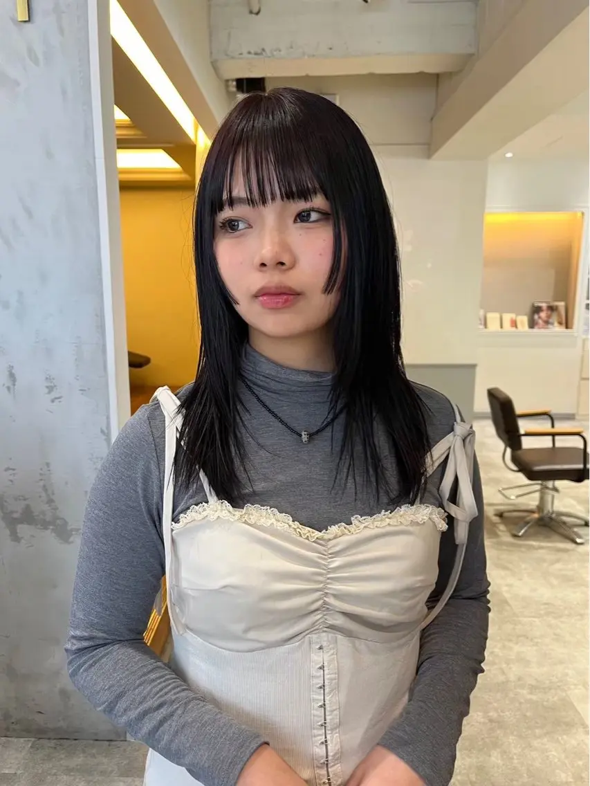 カラー siki 大阪福島 エンドウハルのヘアスタイル