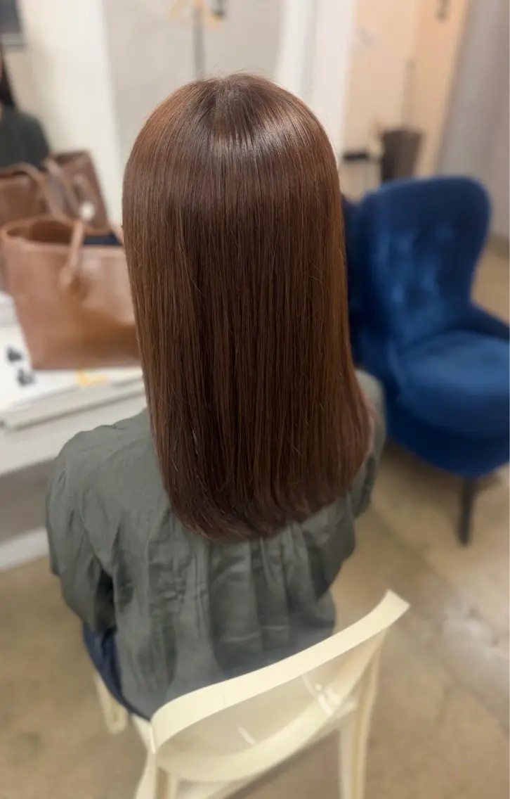 カラー ベージュカラー ヘアカラー ハタオカ サキのヘアスタイル