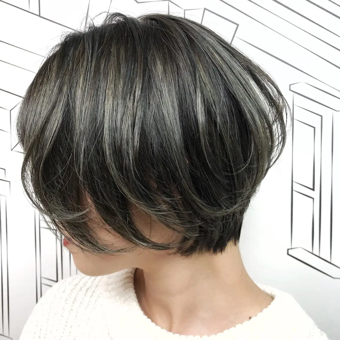 ショート カラー ハイライトカラー ハイライト レイヤー⭐️カラー ⭐️平川雅史のヘアスタイル