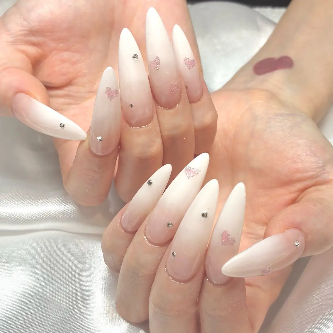 ネイル ハンドネイル Nail ヌシん家 AKANEのネイルデザイン