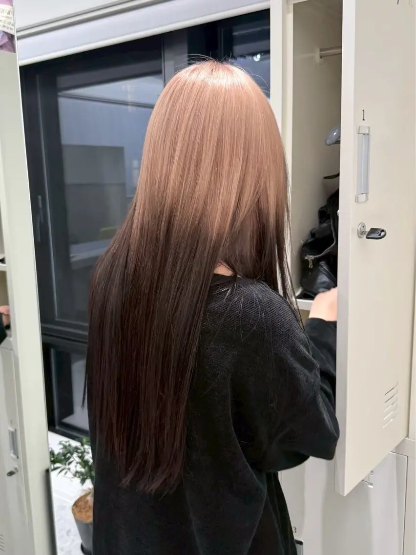 カラー ヘアカラー 伊藤 陽菜のヘアスタイル