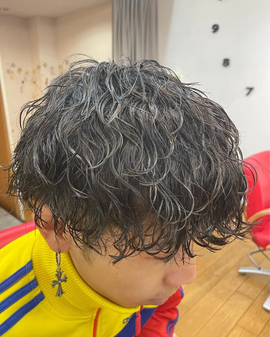 ショート メンズ 波巻きパーマ 焼津メンズパーマ特化 大石雄生のヘアスタイル
