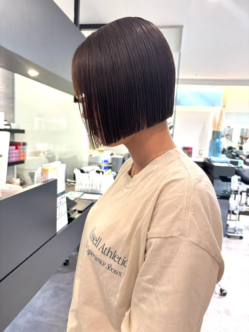 ショート 切りっぱなしボブ ボブ ブリーチなし ダブルカラー/ゆなのヘアスタイル