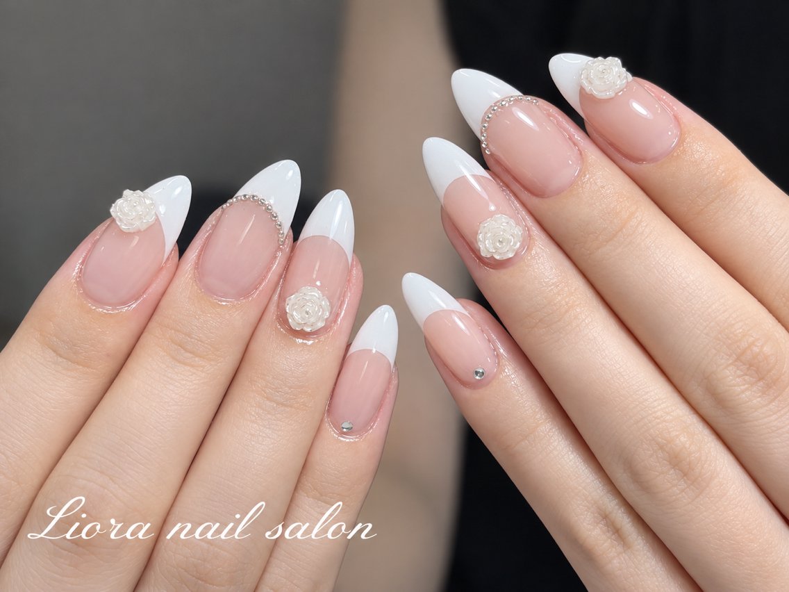 ネイル チークネイル フットネイル フレンチネイル ジェルネイル ガーリー ハンドネイル Liora nailのネイルデザイン