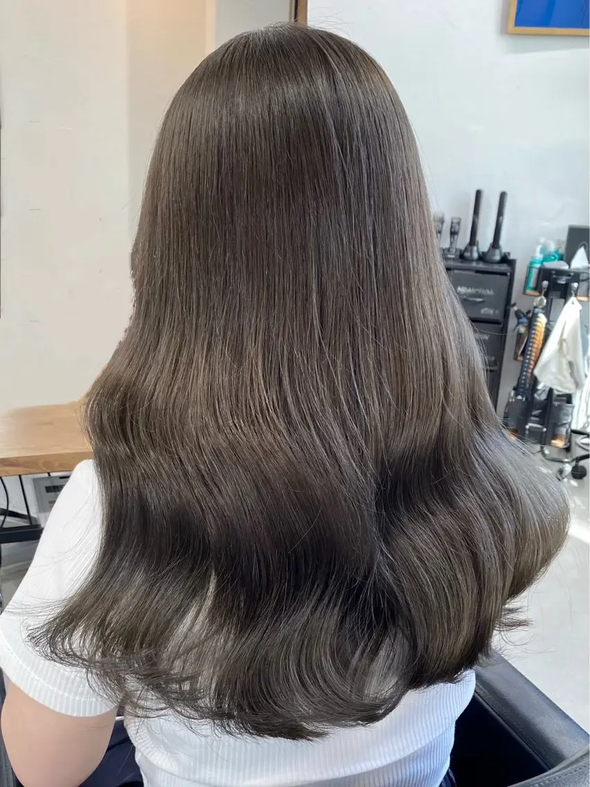 ロング カラー ヘアアレンジ ブリーチ 透明感カラー ブリーチなしカラー ヘアカラー 坂齋大地/レイヤー/ ミルクティーのヘアスタイル