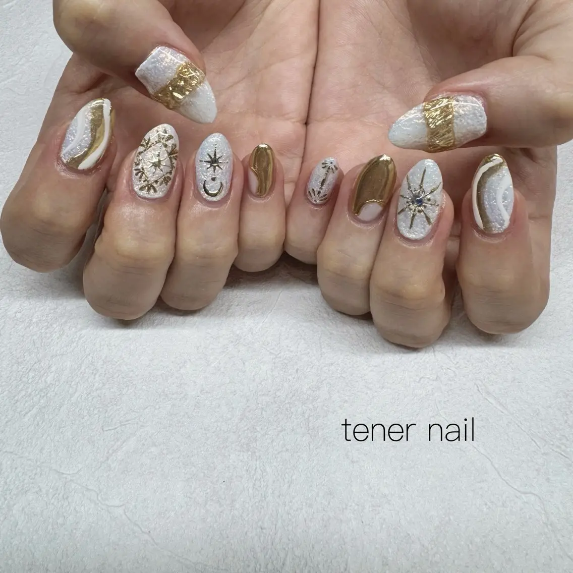ネイル ゴールド ハンドネイル テネルネイル tener nailのネイルデザイン