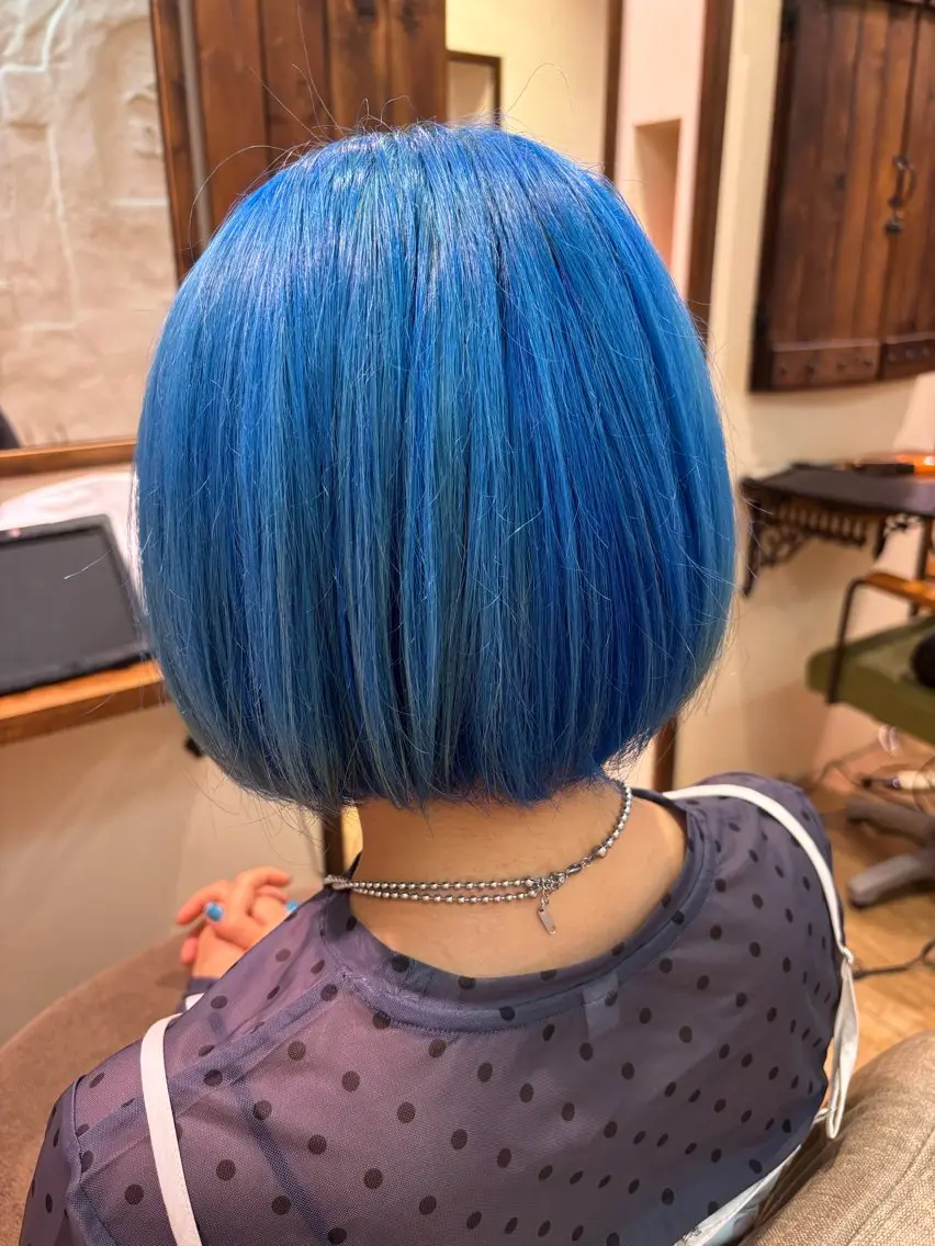 ショート mori tomoのヘアスタイル