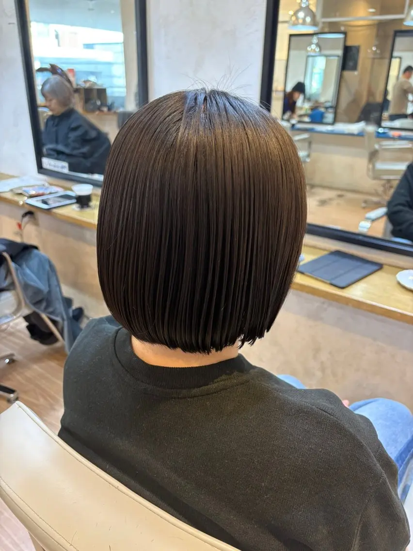 カラー カット ヘアカラー トリートメント 韓国ヘアー🇰🇷 MIWAのヘアスタイル