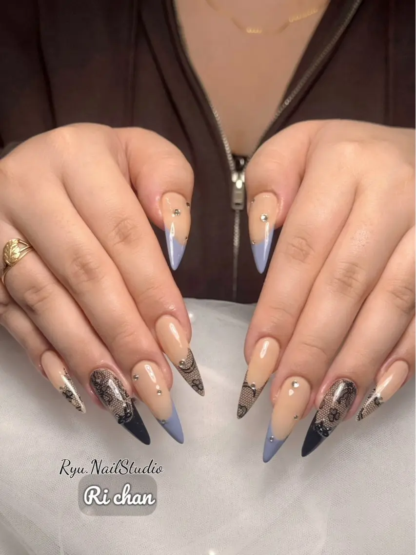 ネイル アートネイル ジェルネイル マグネットネイル ニュアンスネイル シンプルネイル ハンドネイル Ryu Nail NekoChanのネイルデザイン