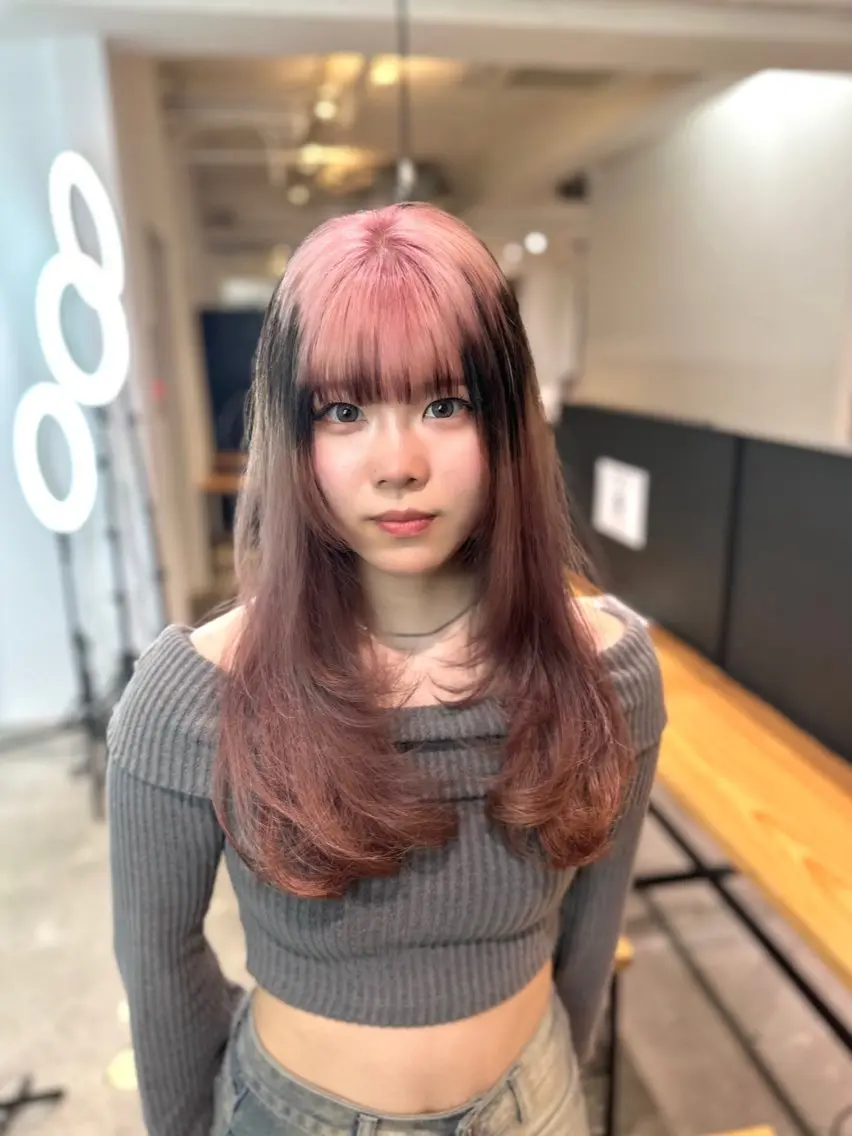 セミロング カラー ブラウンカラー ココアブラウン デザインカラー ピンクカラー カラー特化美容師 サトウリュウマのヘアスタイル