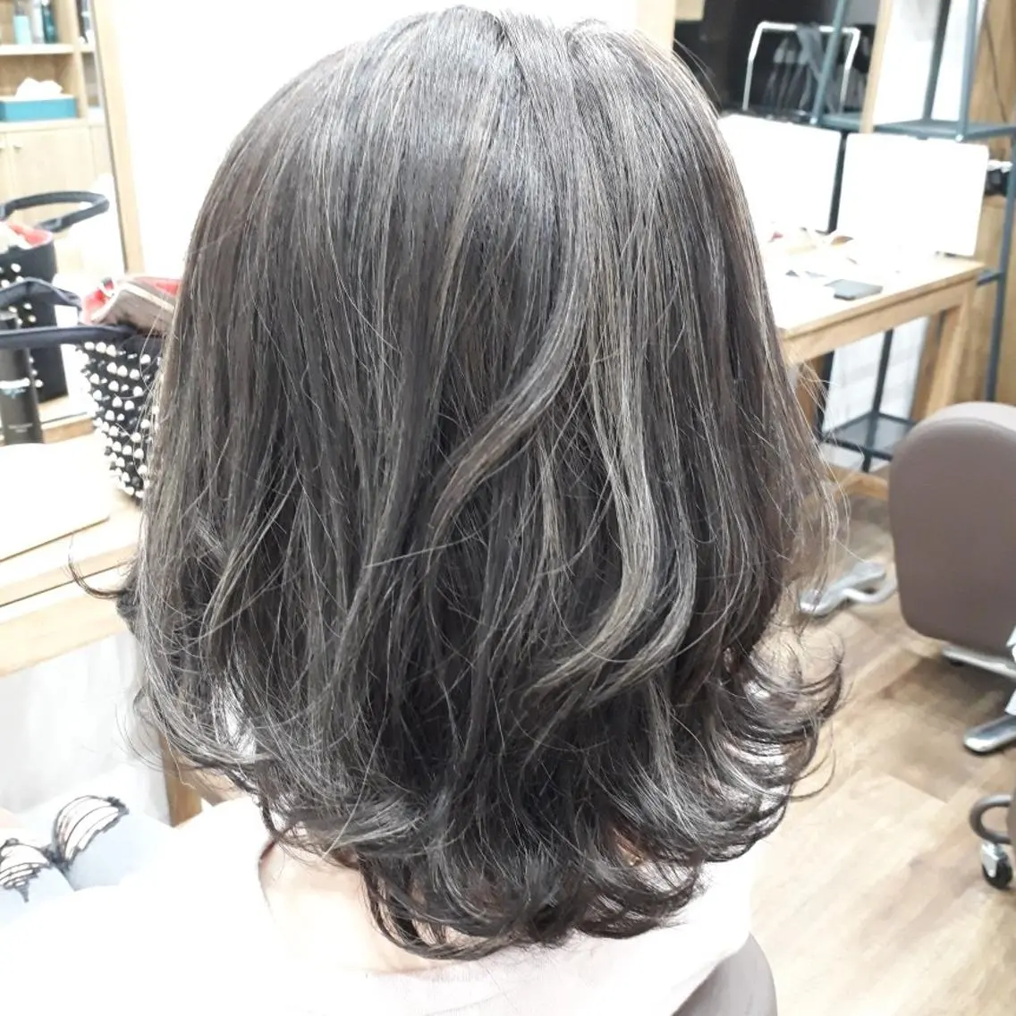 カラー アッシュ ダークアッシュ カット 池内 智哉のヘアスタイル