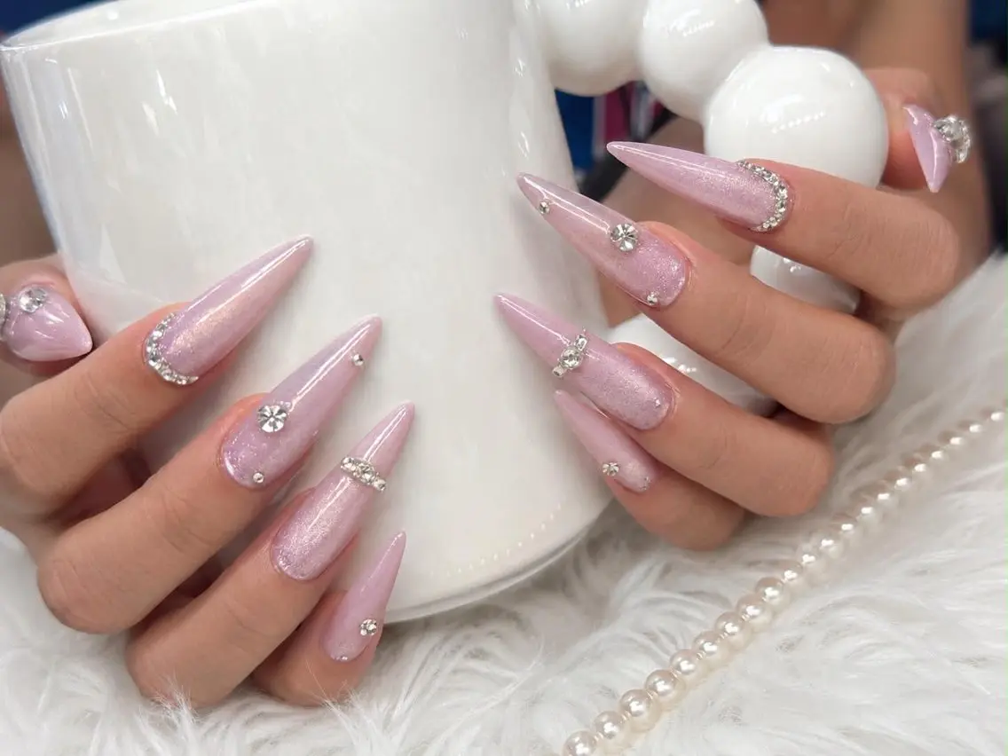 ネイル ハンドネイル mochi nailsのネイルデザイン