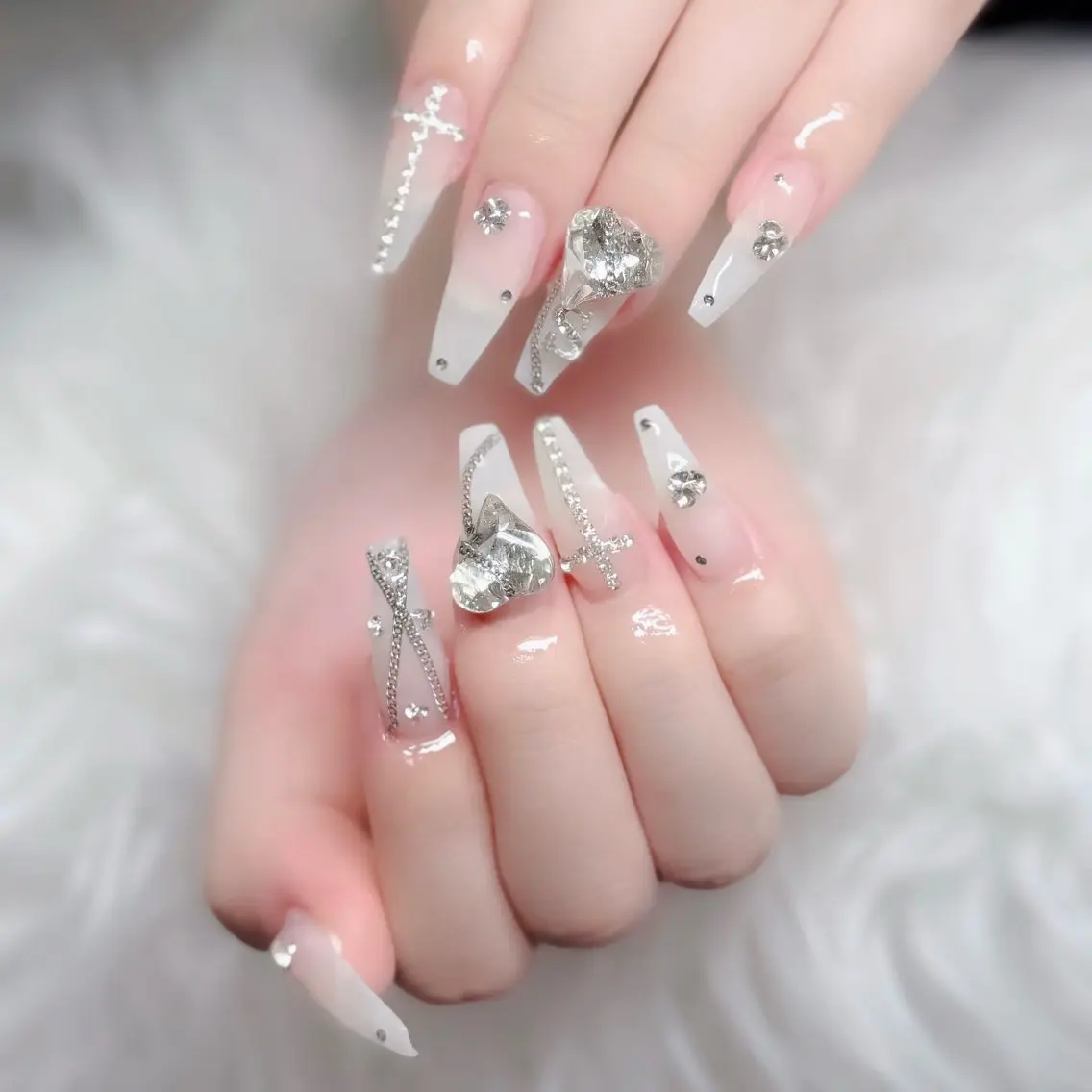 ネイル ロングネイル マグネットネイル リボン 夏ネイル スーパーロングネイル Hani Nail XUKAのネイルデザイン