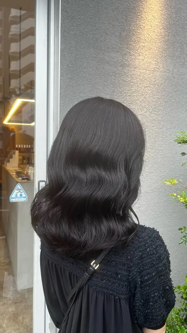 カラー 坂下 かのんのヘアスタイル