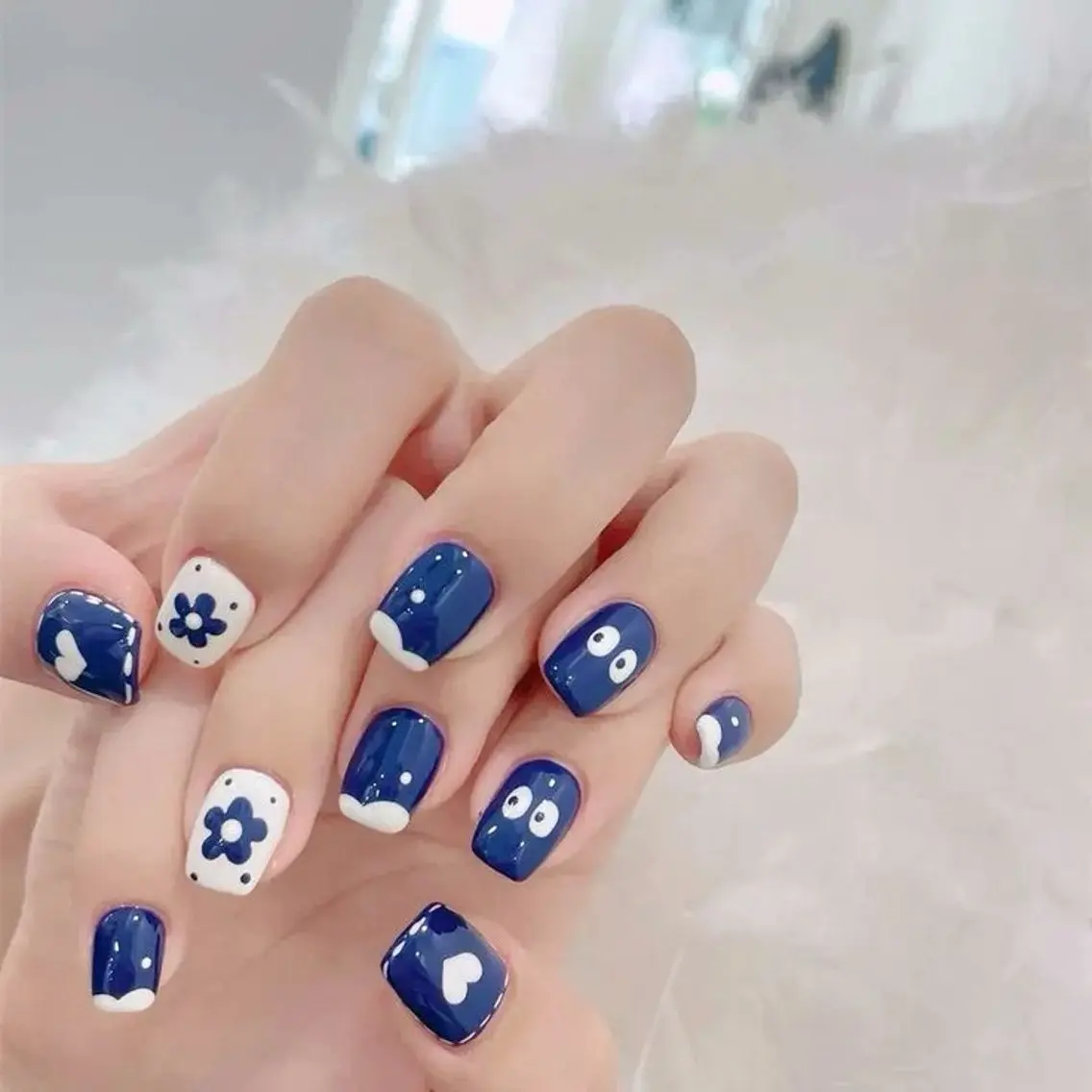 ネイル 長さ出し フレンチネイル グラデーション 韓国ネイル マグネットネイル ハンドネイル Lannie nailのネイルデザイン