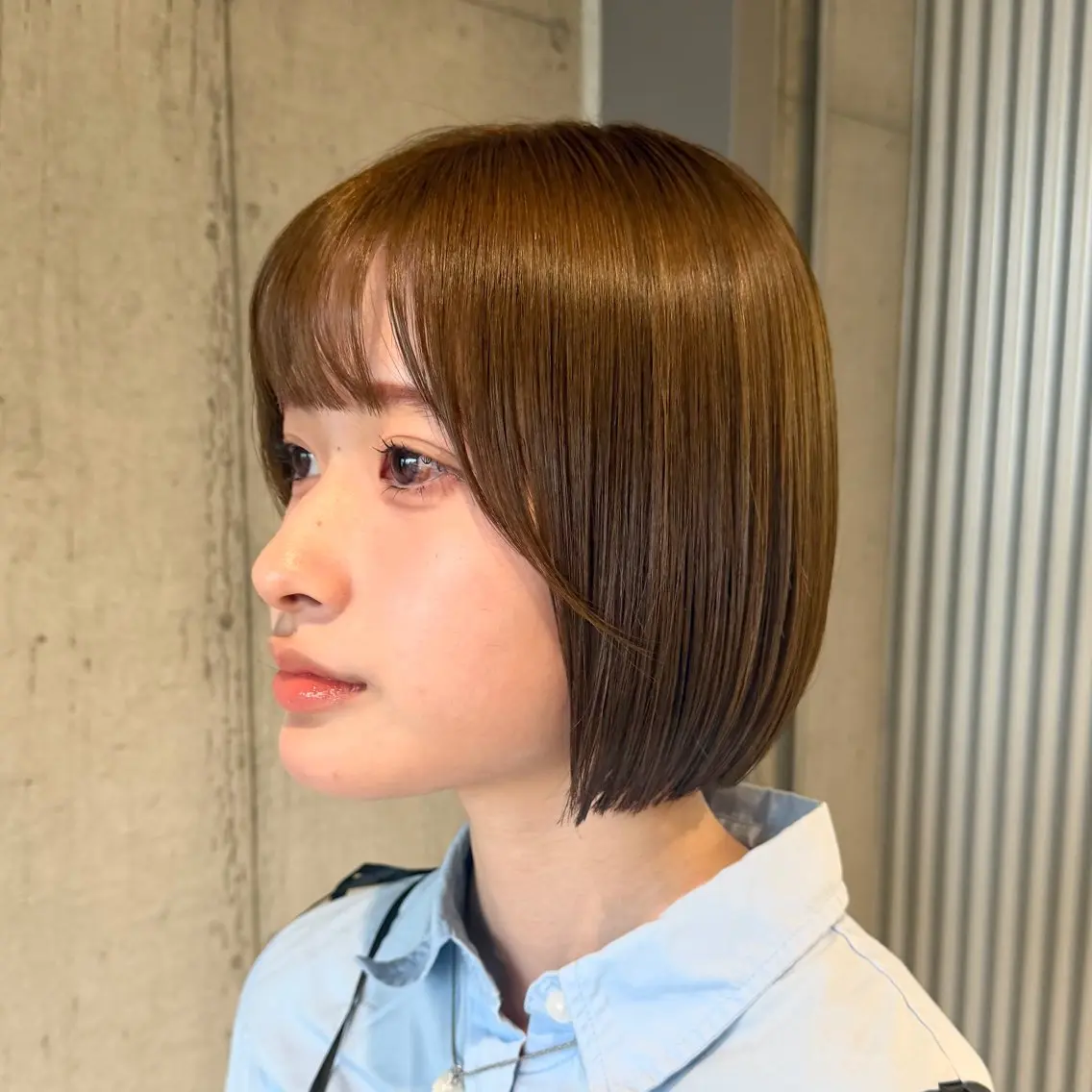 ミディアム カラー ヘアアレンジ カット ヘアカラー トリートメント 垢抜けボブ×透明 感カラーリクト💥のヘアスタイル