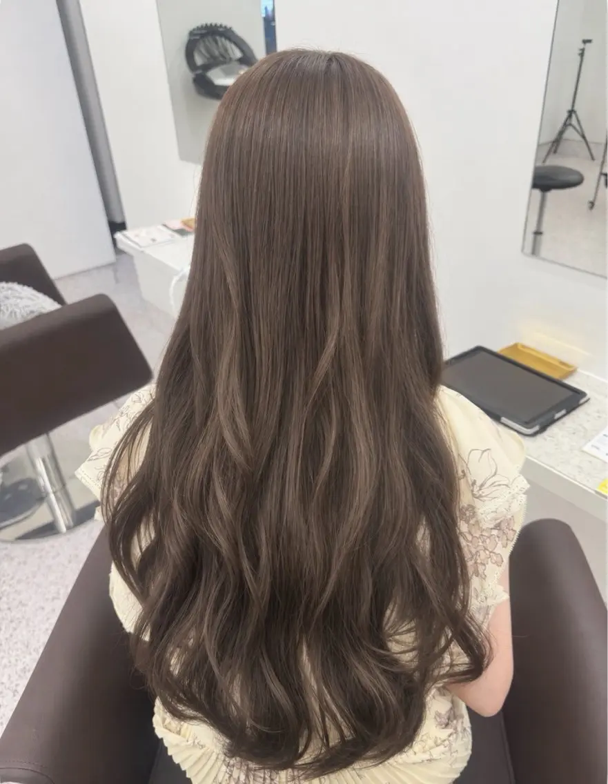 ロング カラー パーマ ヘアアレンジ メンズ カット ヘアカラー トリートメント 透明感カラー/ 新潟万代/池野里衣のヘアスタイル