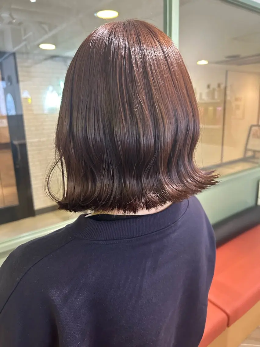ミディアム カラー カット ヘアカラー トリートメント ベージュ/ダブルカラ ー/新潟駅/青柳萌果のヘアスタイル