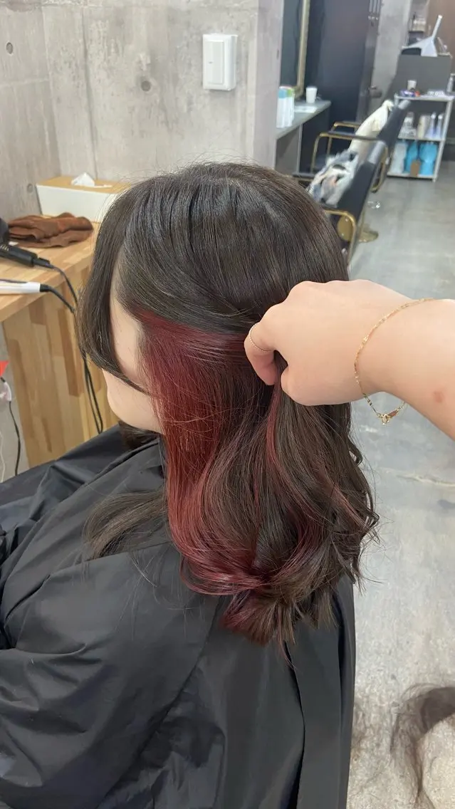 ロング カラー ブリーチ ピンクカラー カット ヘアカラー トリートメント Sunny side 大名 RIOのヘアスタイル