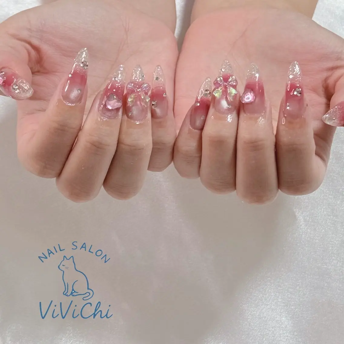 ネイル ハンドネイル ViViChi 梨帆のネイルデザイン