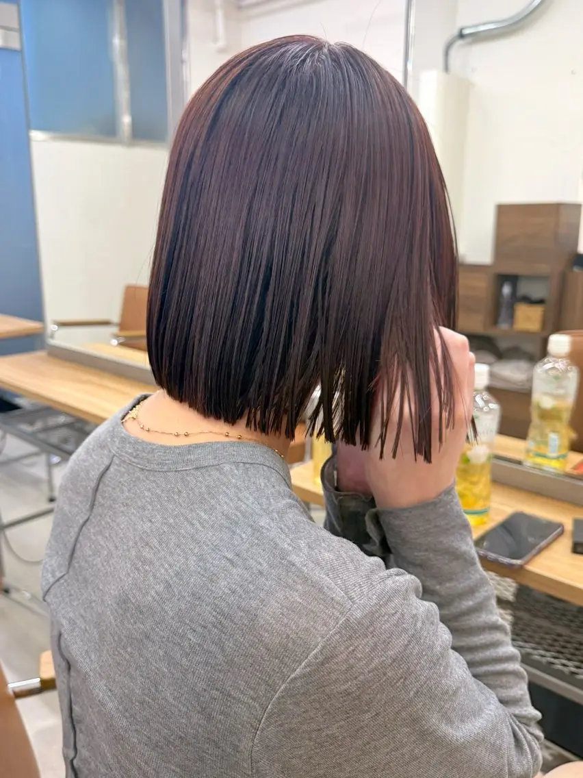 ミディアム 切りっぱなしボブ ボブ カット 縮毛矯正 須藤　優真 切りっぱなしボブのヘアスタイル