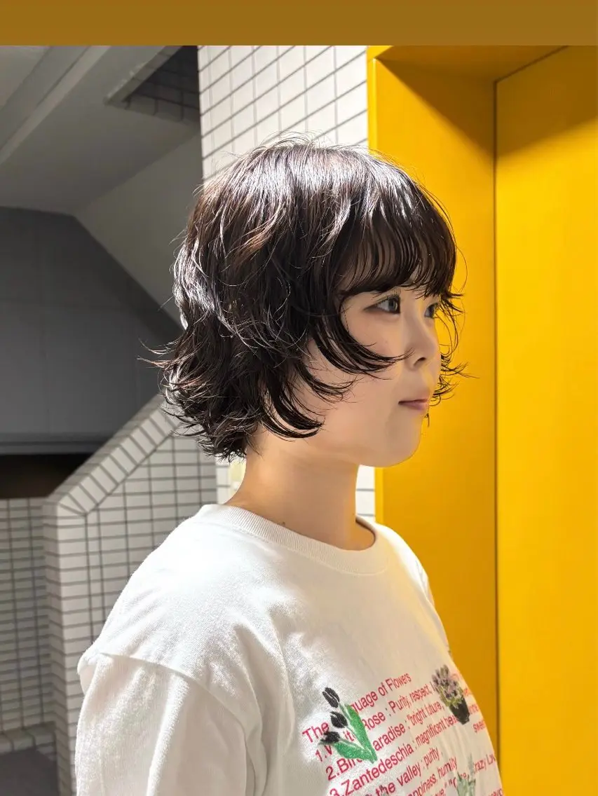 ミディアム パーマ 顔周りカット レイヤーカット カット パーマ トリートメント 松永 なつみのヘアスタイル
