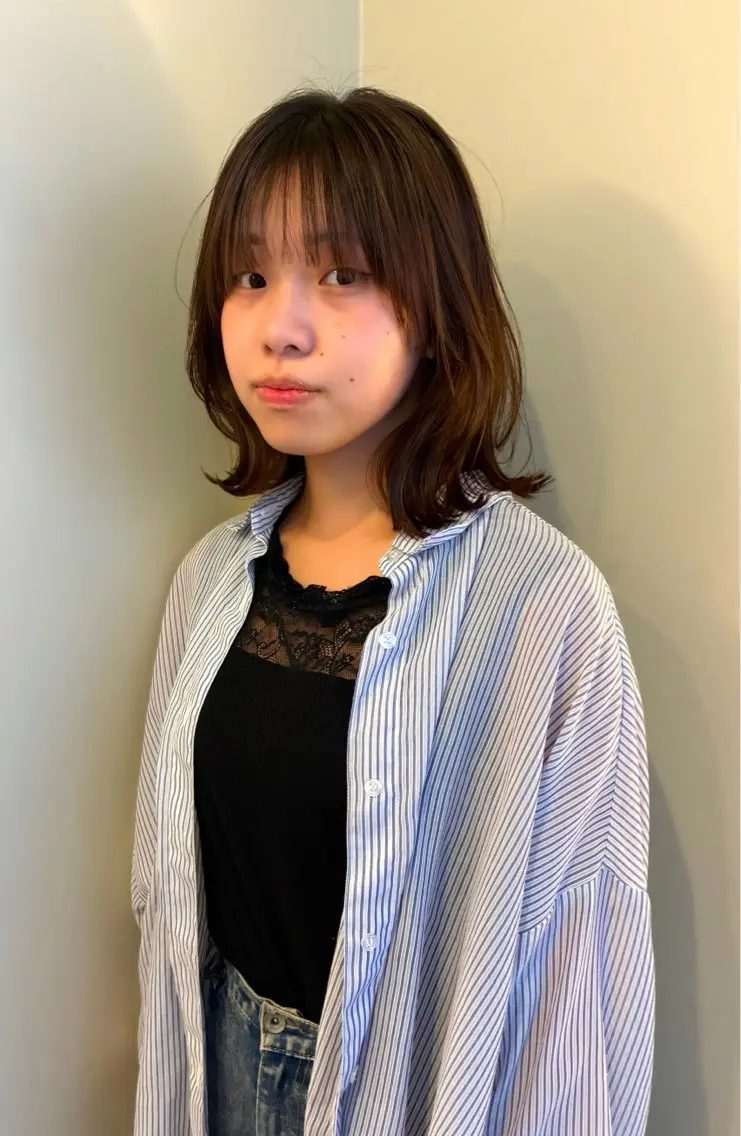 ミディアム くびれヘア カット ヘアカラー 中野 佑麻のヘアスタイル