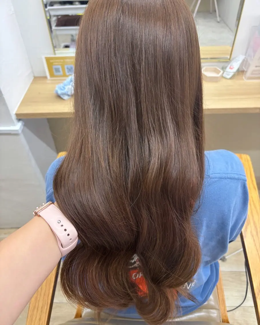 ロング カラー ヘアアレンジ ブラウンカラー universe Mizuki🎀のヘアスタイル