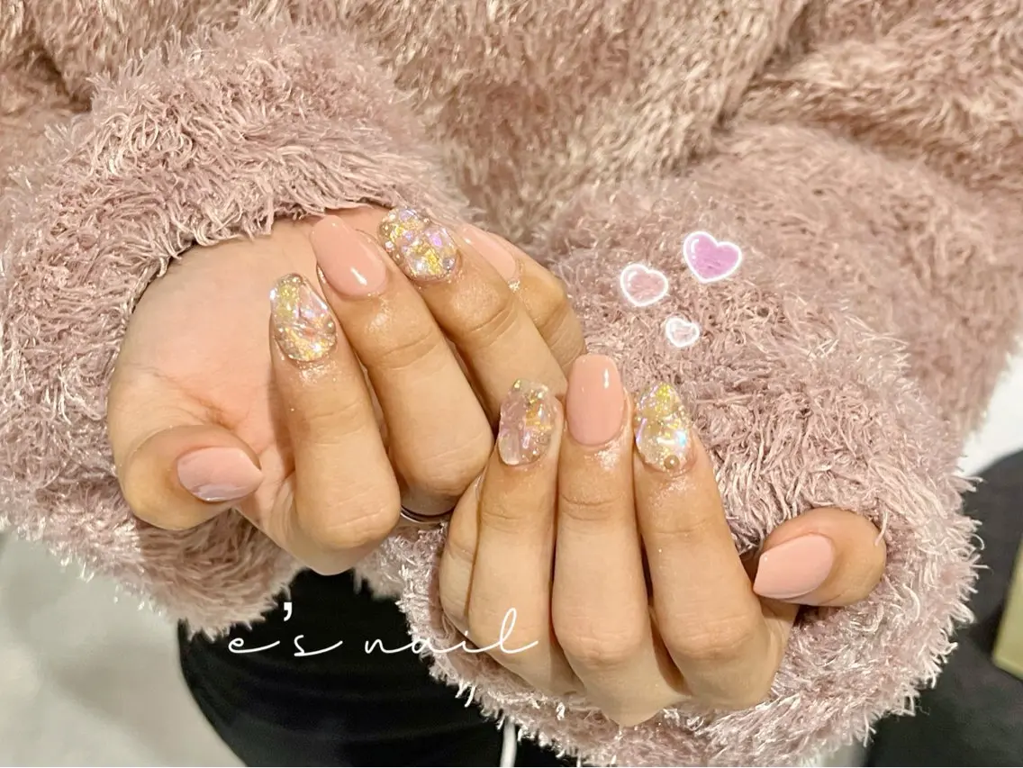 ネイル ハンドネイル ハンドケア e’s nail Lumièreのネイルデザイン