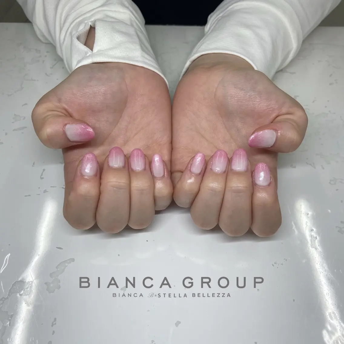 ネイル ハンドネイル Bianca 若松 颯菜のネイルデザイン