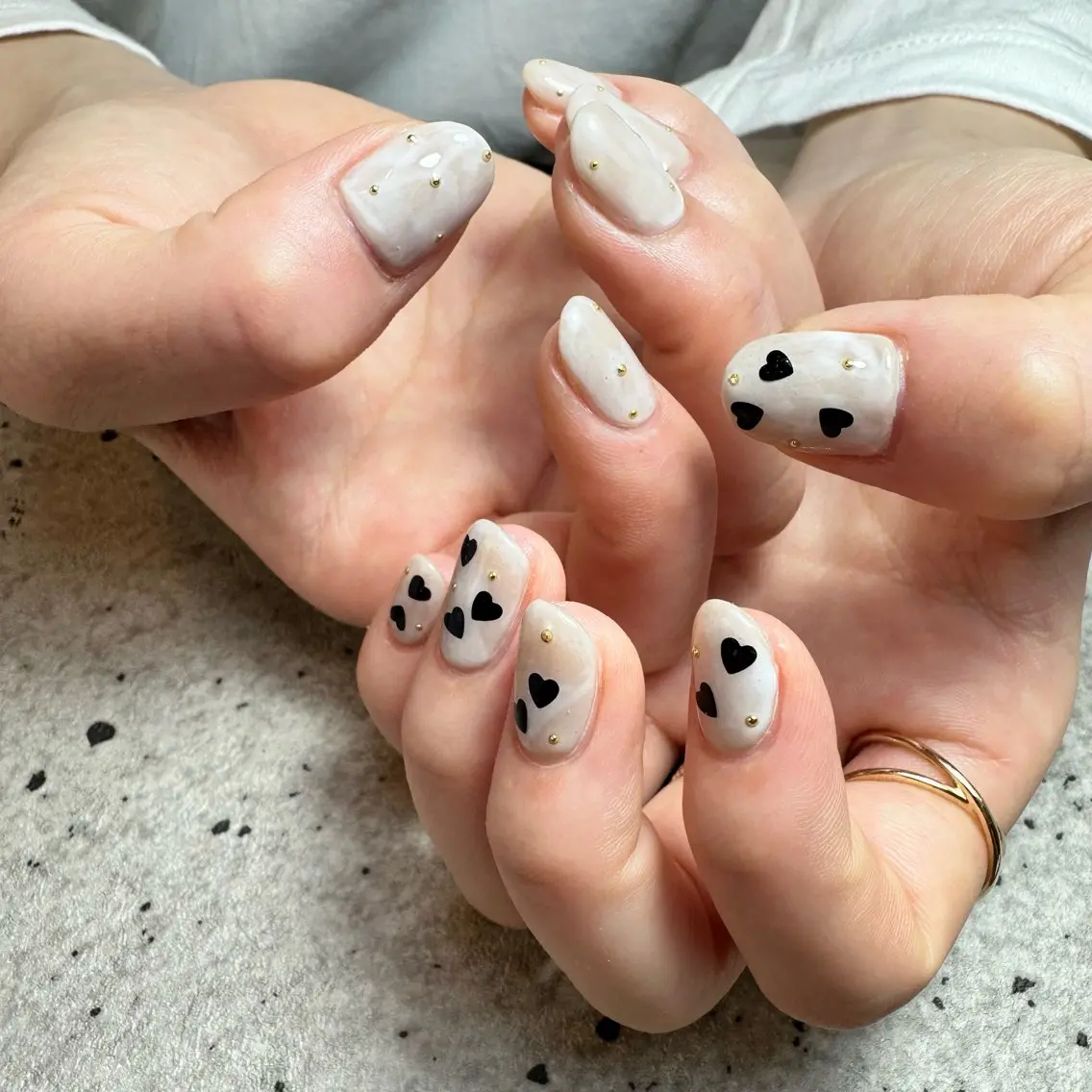 ネイル ハート ニュアンスネイル ハンドネイル GéRanium Harukaのネイルデザイン