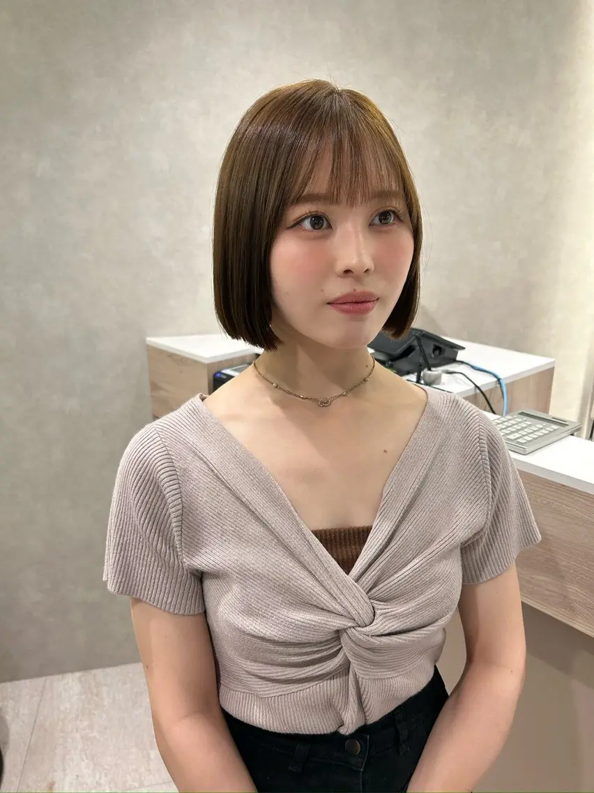 ショート カラー Hatsune 🐯レイヤーカットのヘアスタイル