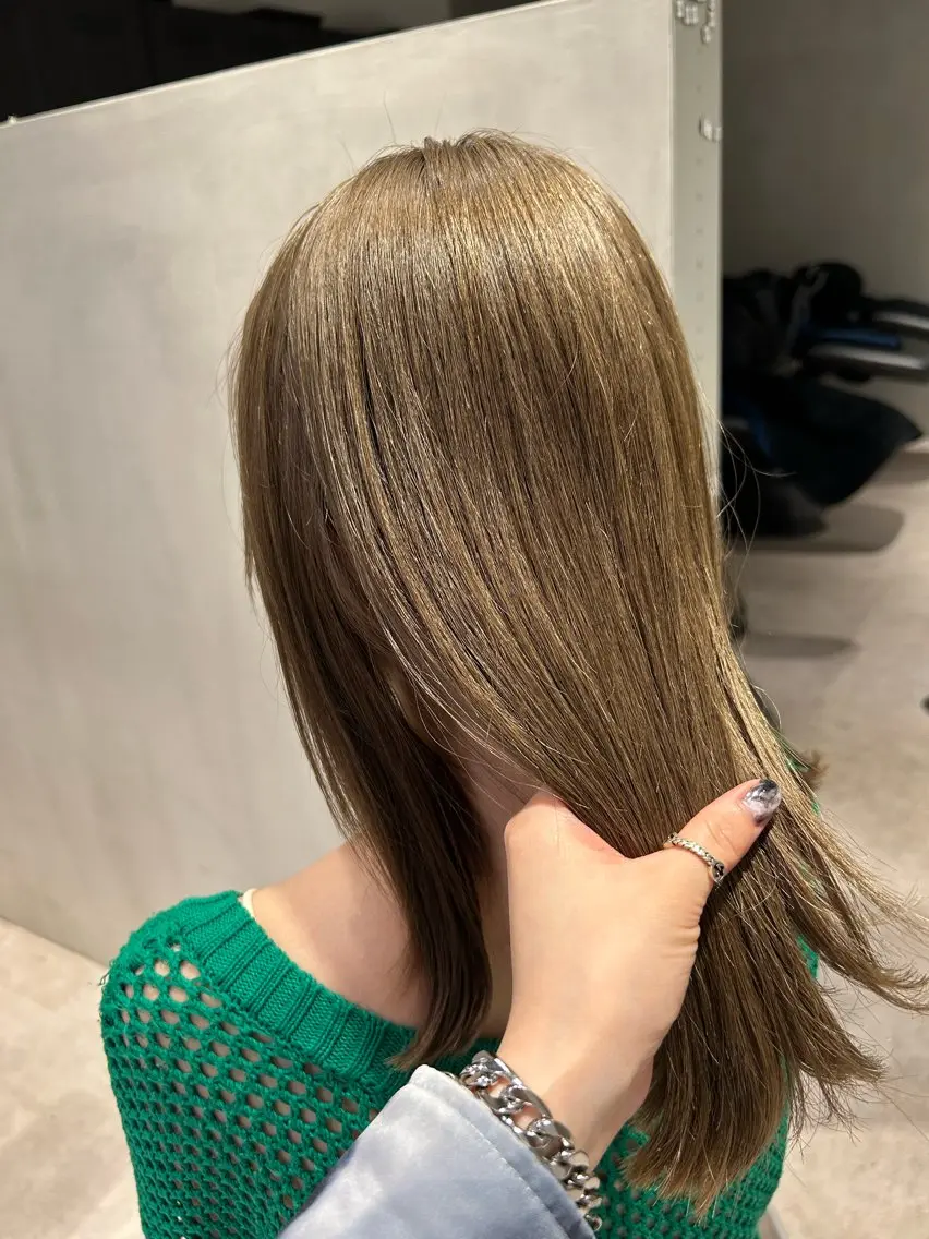 【ダメージレス✖️ケアブリーチ】２ブリーチ+１カラーの写真