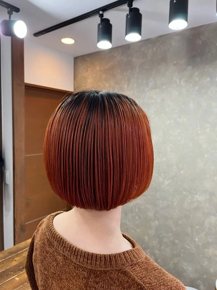 ショート カラー ブリーチ カット ヘアカラー 有田裕真 【ブリーチカラー】のヘアスタイル