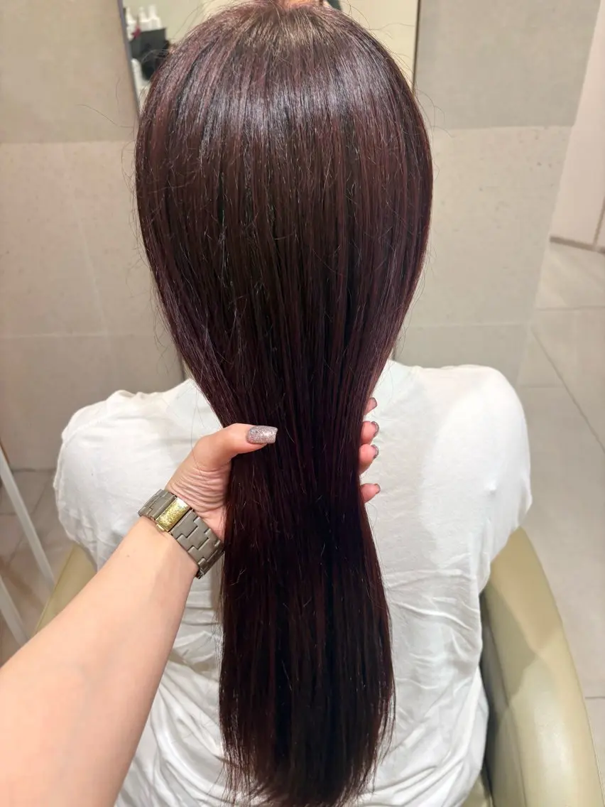 ロング カラー ブリーチ ブリーチなしカラー ヘアカラー THIRDSHOP tomoeのヘアスタイル