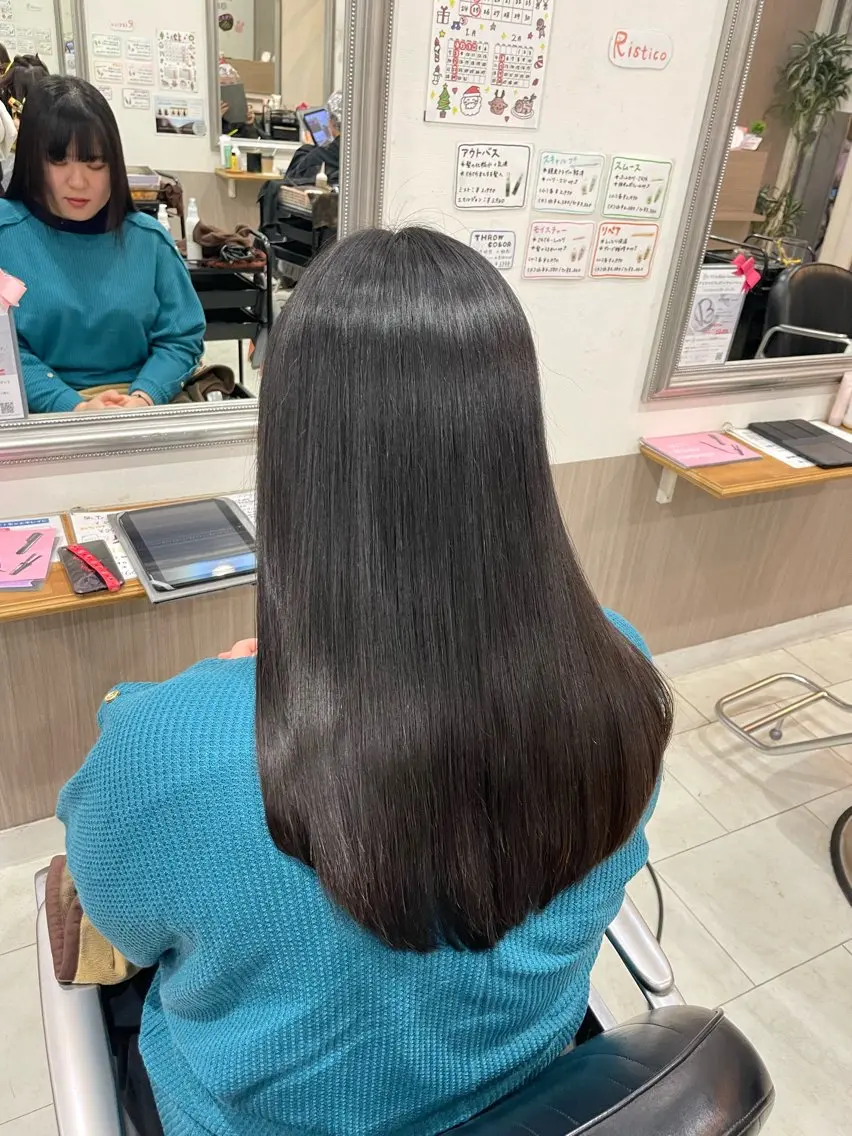 ミディアム 髪質改善 トリートメント Hika.ハイトーン 髪質改善🩵ᩚ🫧のヘアスタイル