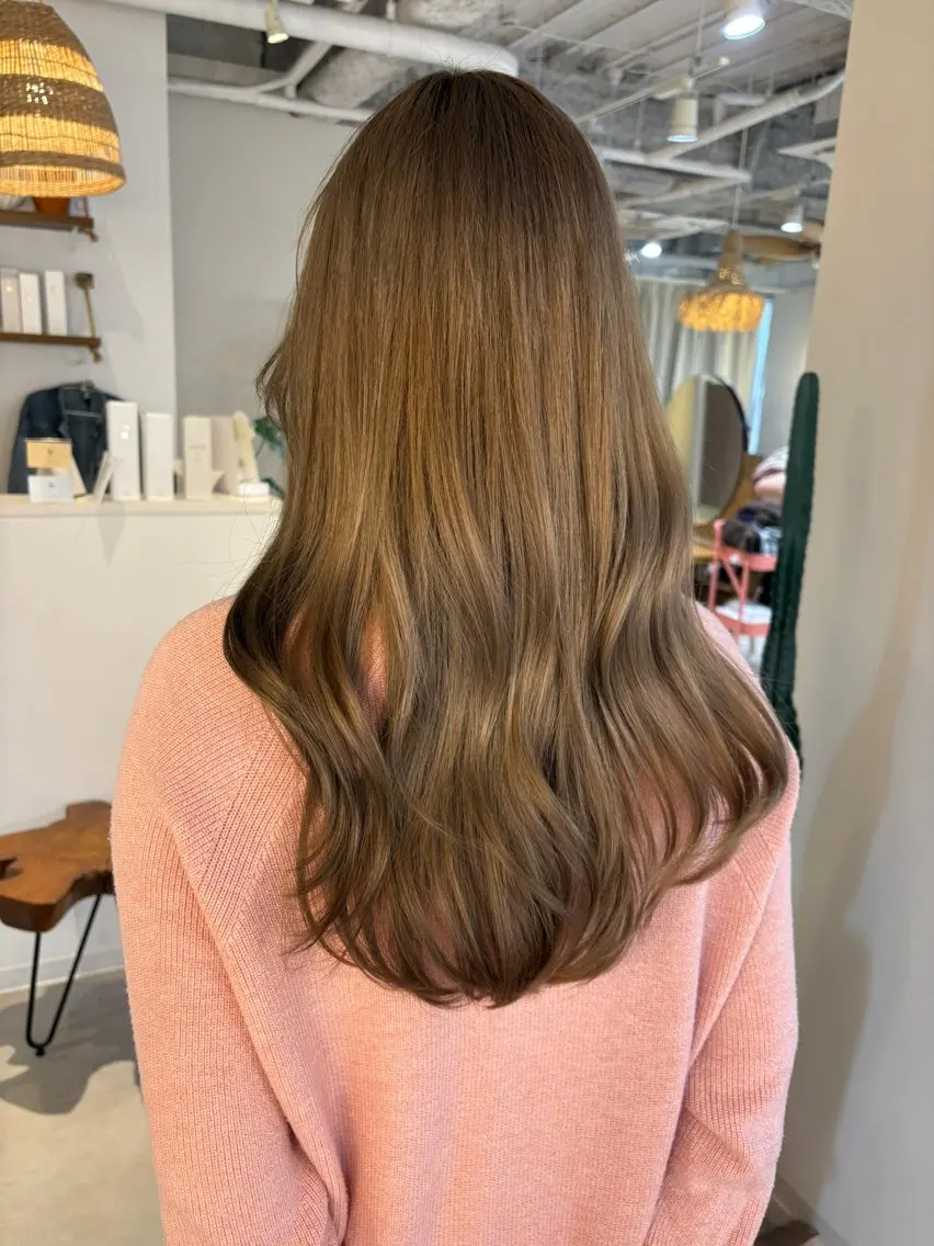 ロング ココルアナ 豊中美容室のヘアスタイル