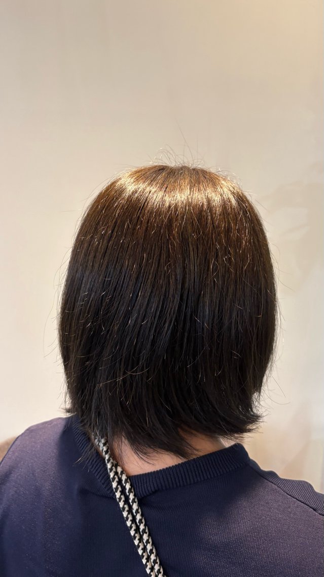 ミディアム カラー オリーブカラー ヘアカラー オオミチ ワカナのヘアスタイル