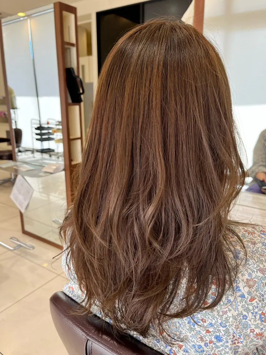 ロング ロングレイヤー ハイレイヤー レイヤーカット ロング ツヅキ マスミのヘアスタイル