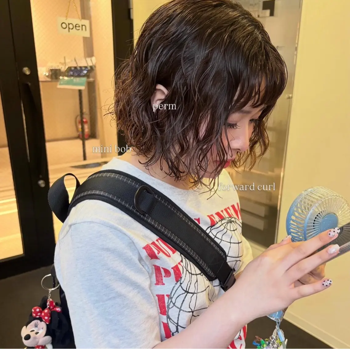 ショート パーマ ボブ yurino🩵💍 レイヤー、ヘアセットのヘアスタイル