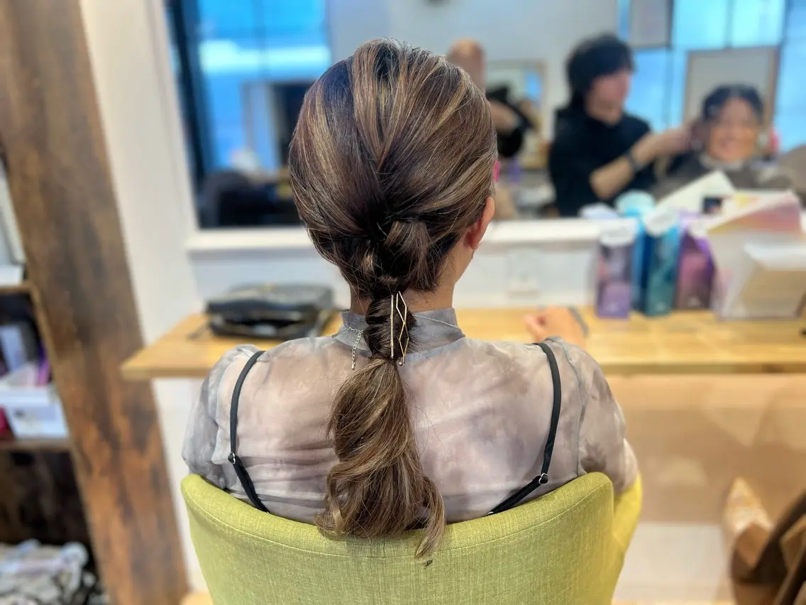 セミロング ヘアセット 💓Yuri💓 ハイトーン/デザインのヘアスタイル