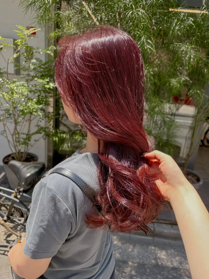 ロング カラー ブリーチ ブリーチなしカラー レッドカラー 顔周りカット/透明感 カラー/rioのヘアスタイル