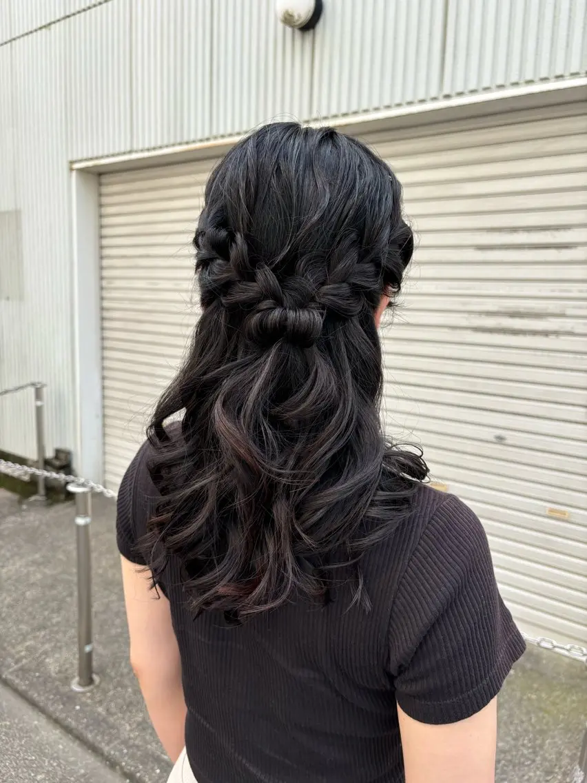 ヘアアレンジ ハーフアップ ヘアセット 西山梨々【5/1〜 復帰致します🌼】のヘアスタイル