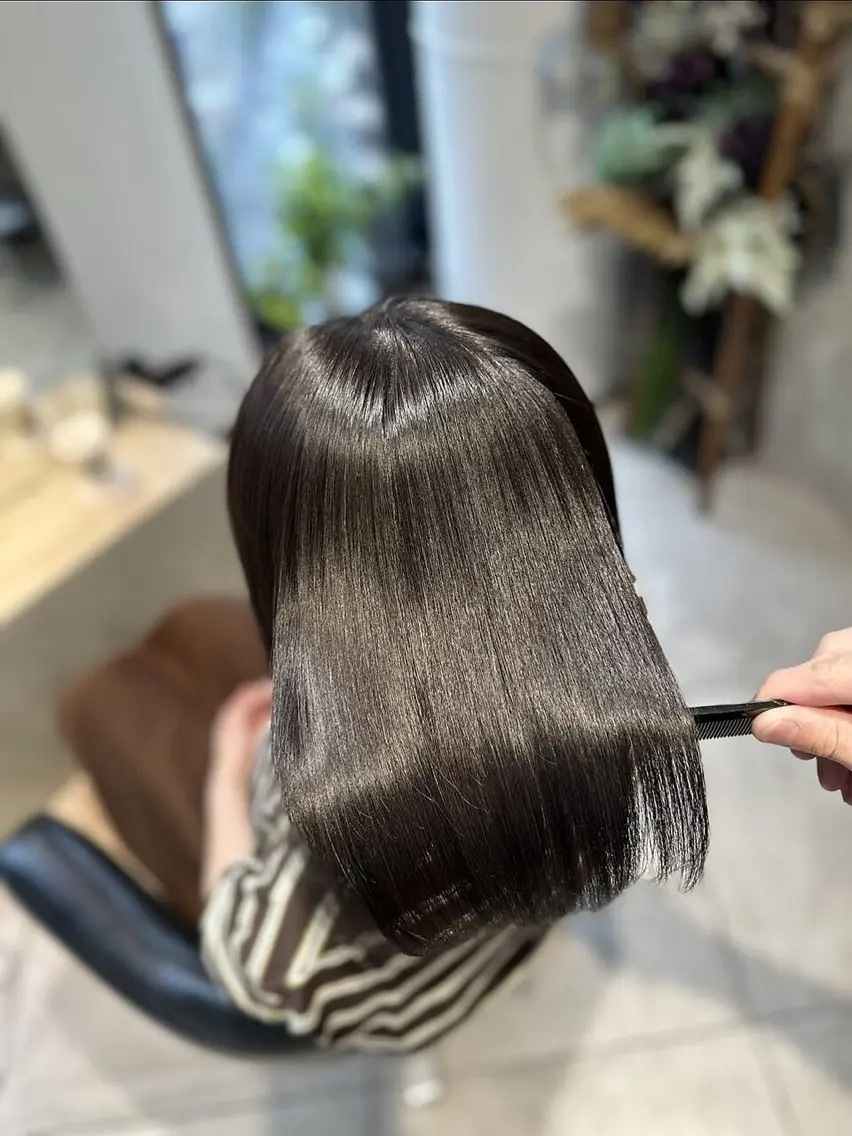 セミロング パーマ 縮毛矯正 トリートメント 美髪矯正🫧艶髪特化 🫧関口太郎のヘアスタイル