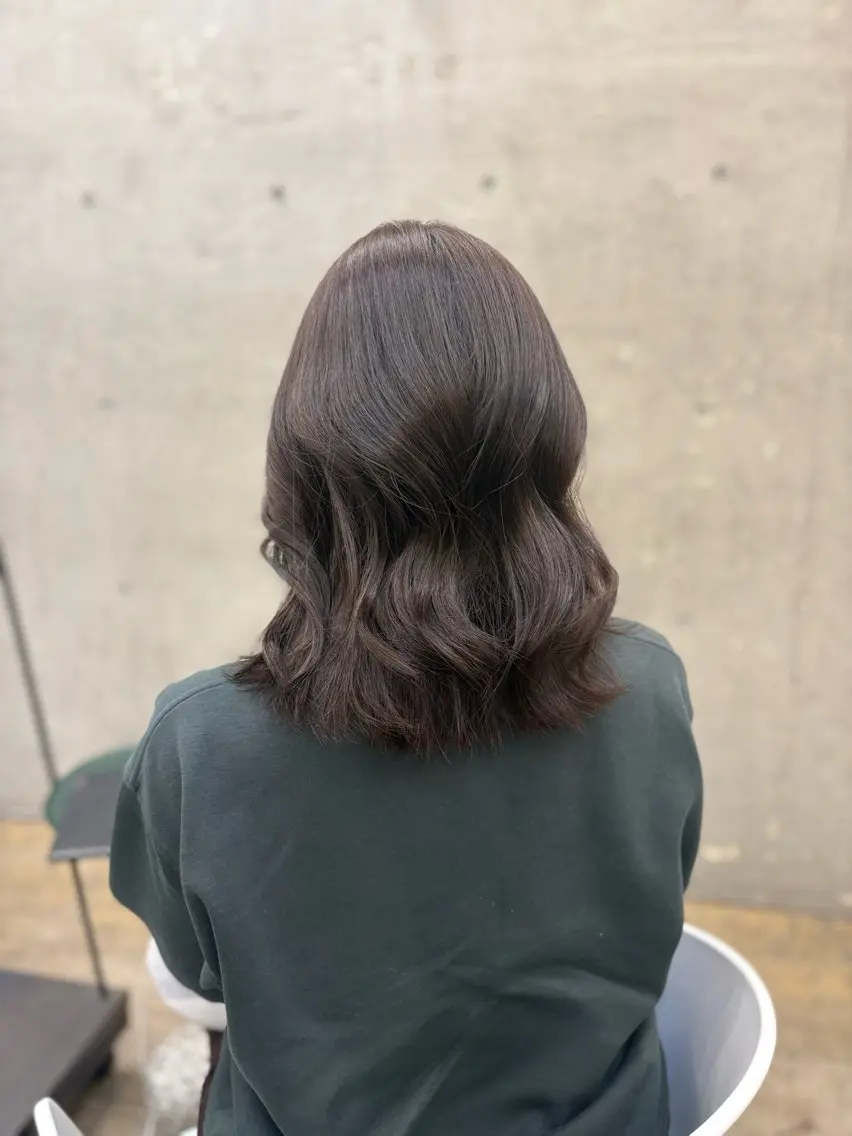 ミディアム ヘアカラー 透明感カラー/赤み消 しカラー/もものヘアスタイル