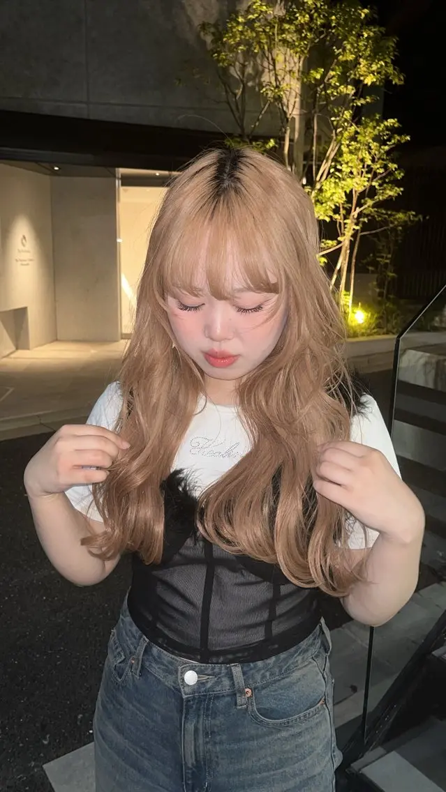 ロング カラー ヘアアレンジ 原宿・デザインカラー YUI🤍ྀིのヘアスタイル