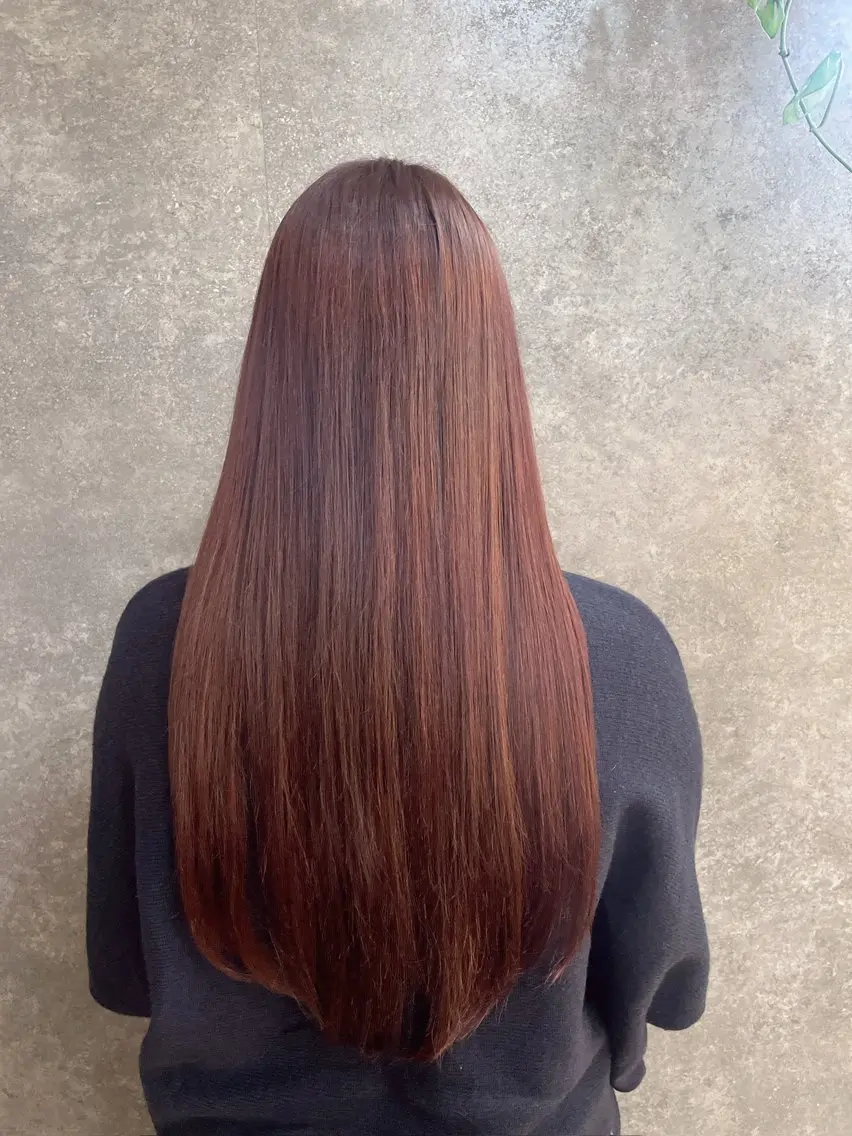 ロング カット ヘアカラー 峯 琴奈のヘアスタイル